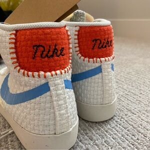 BRAND NEW WITH TAGS Nike Hemp High Top Blazers